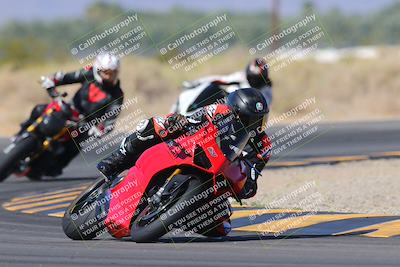 media/Nov-06-2023-Moto Forza (Mon) [[ce023d0744]]/3-Intermediate Group/Session 3 (Turn 16)/